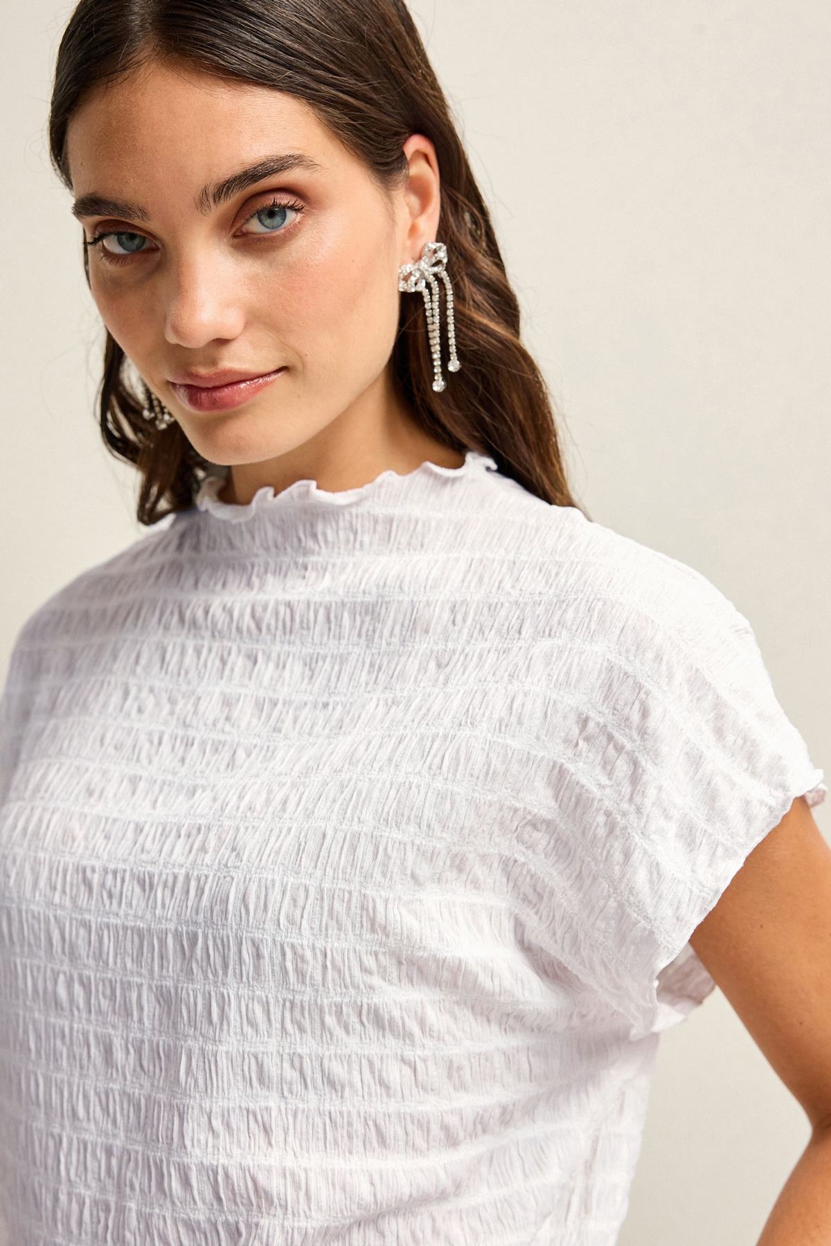 Short Sleeve Textured T Shirt