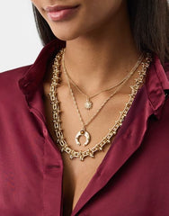 2-Pack Horseshoe Pendant Layered Necklaces