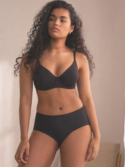 Black Forever Lite Smoothing Bra