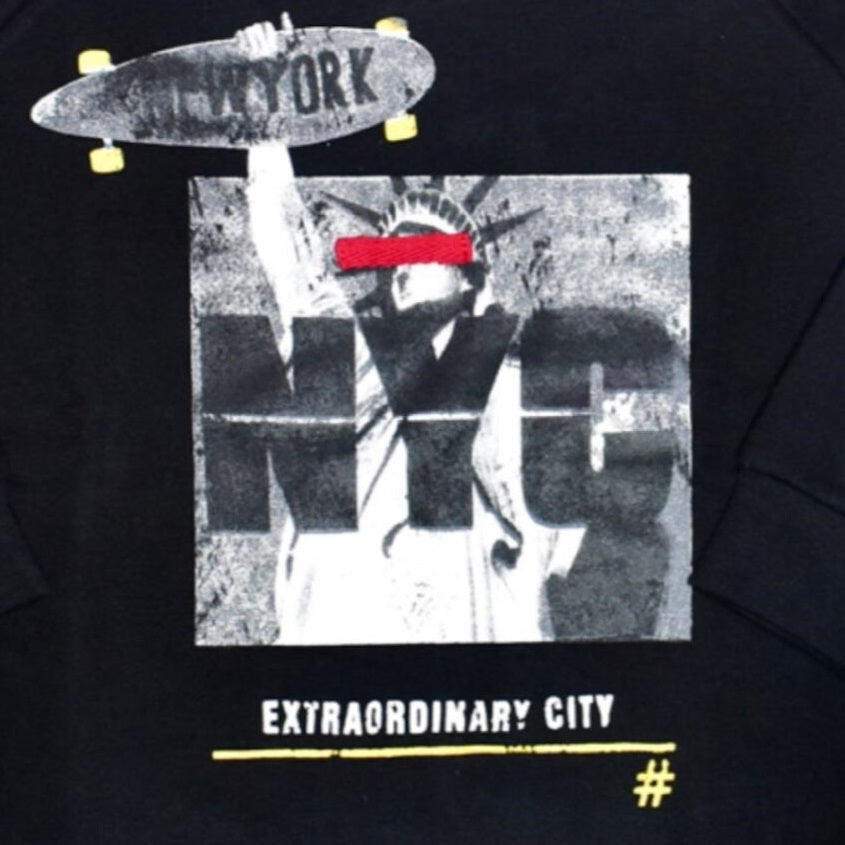 Black NYC Sweatshirt | Sweatshirt | IXAMPLE