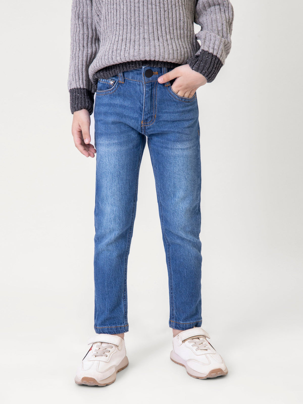 Blue Regular Fit Casual Jeans - Junior Brumano Pakistan