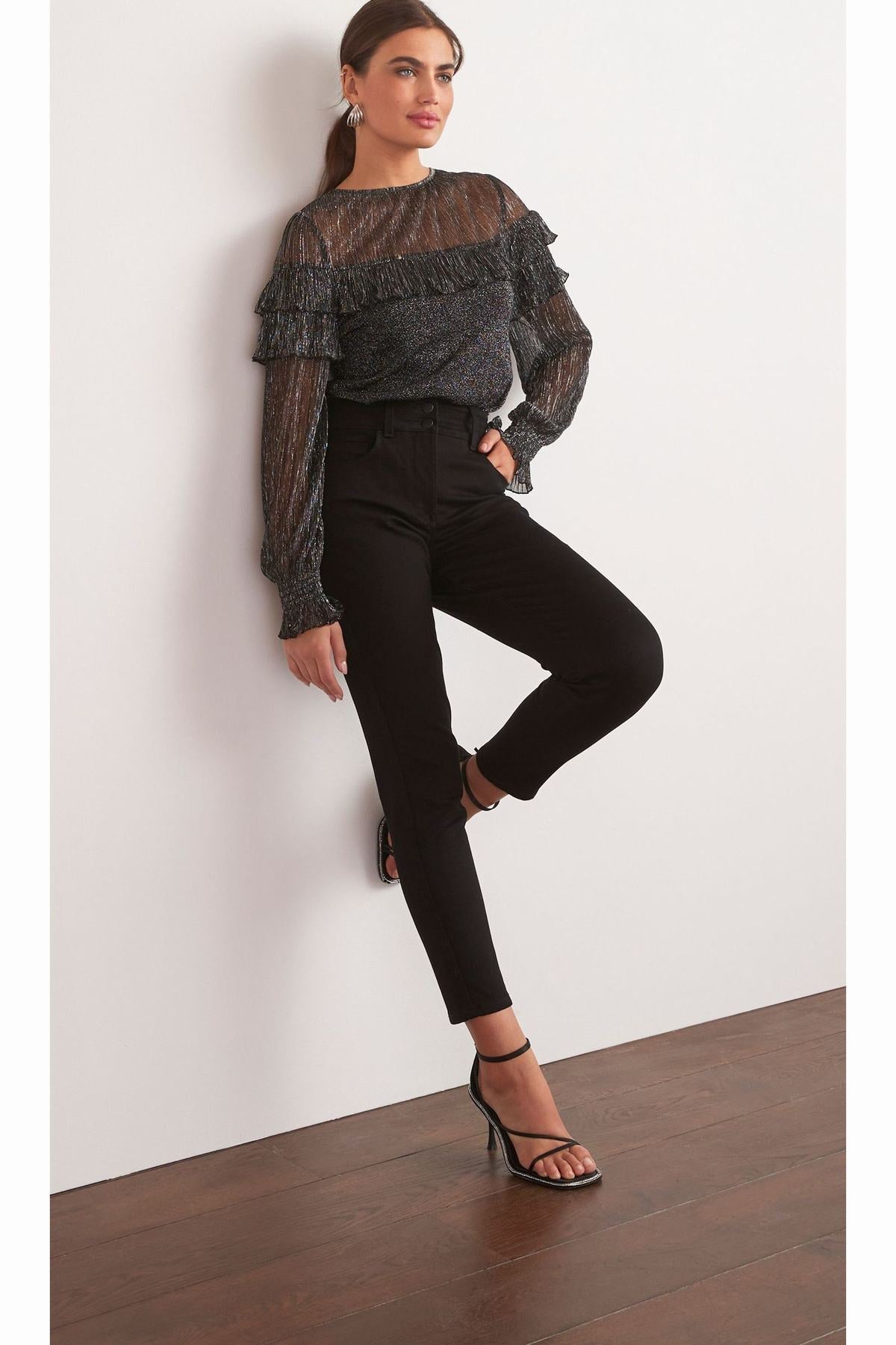 Black Lift- Slim And Shape Mom Jeans