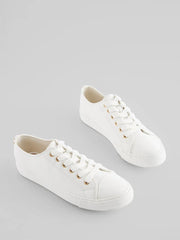 White Standard Fit Patent Baseball Trainers