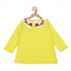 Colorful Collar Charm Tee | T-Shirts | The nest clothing