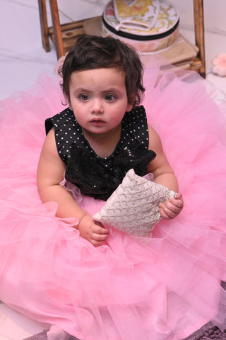 Short Frock Based On Cotton Dot Fabric And Breeze Net Wih Bl