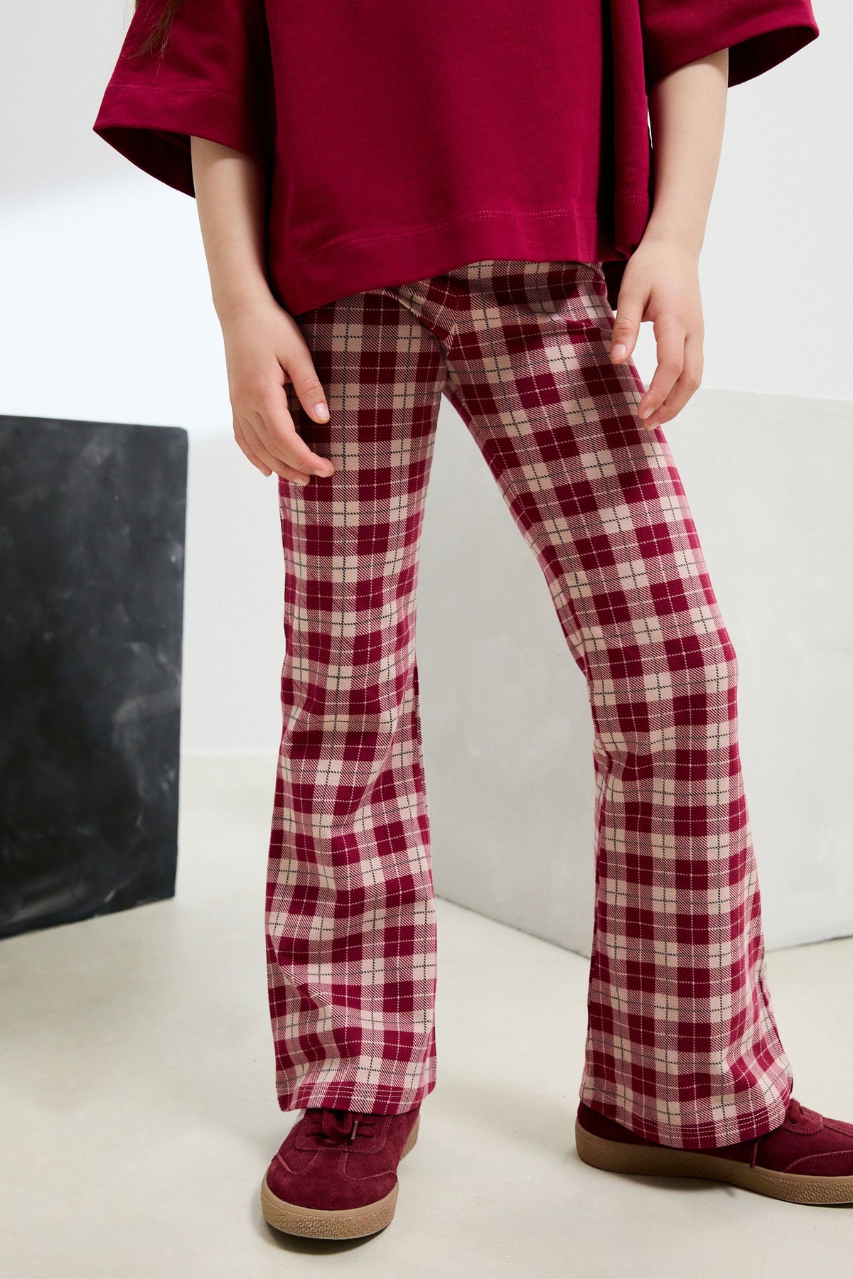 NEXT - FLARE BERRY CHECK