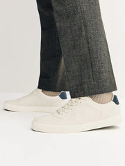 Neutral Low Court Trainers