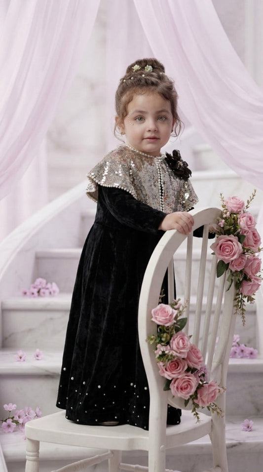 Mirha Black Valvet