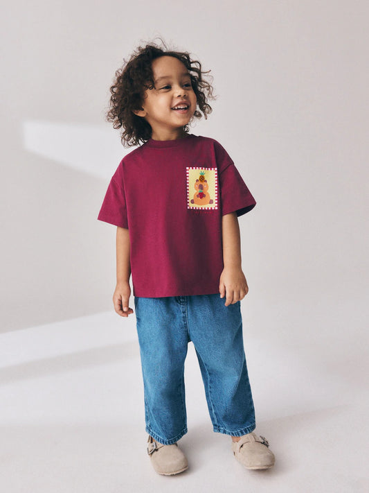 Burgundy Capybara Short Sleeve T-Shirt (3mths-7yrs)