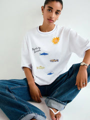 White Beaded Graphic Short Sleeve Crew Neck T-Shirt