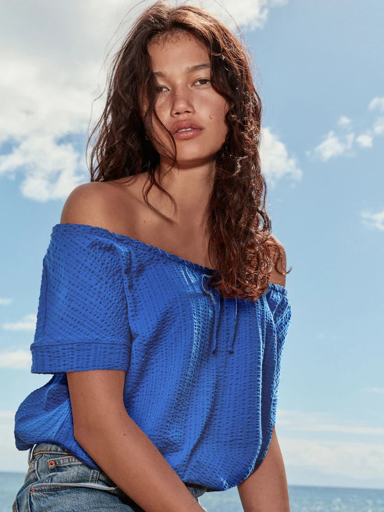 Blue Short Sleeve Bubblehem Scoop Neck T-Shirt